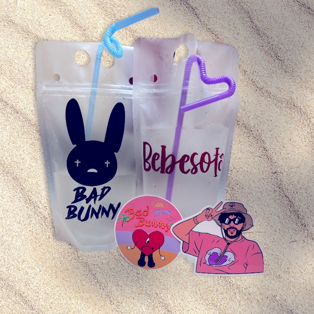 Personalized reusable drink pouch! 🍹